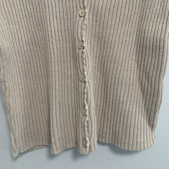Cropped Ribbed Sweater Shirt - Picture 2 of 5
